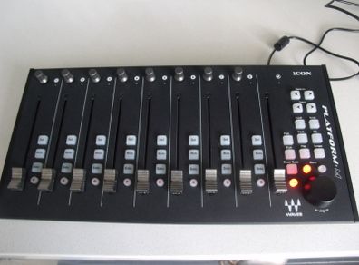 icon pro audio  Platform M+ Midi/audio DAW controller with motorized faders - As new