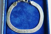 Vintage 925 Silver Flat Herringborne Bracelet length 8" x 9.9g