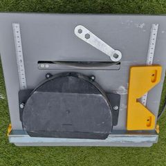 Tile cutter