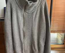 Wool chunky grey Reiss cardi with zip