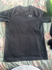 Under Armour T shirt