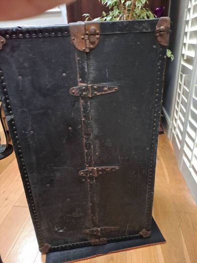 Antique Hartmann Steamer Trunk