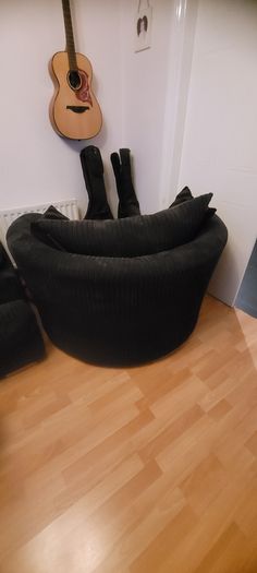 Swivel chair