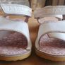 Great Girls White Kickers Sandals Size 13 Image 5