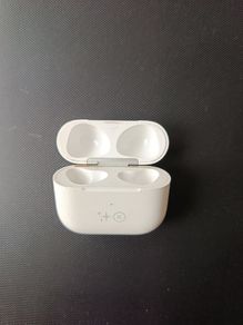 Apple Airpods A2566 3rd Gen MagSafe Case