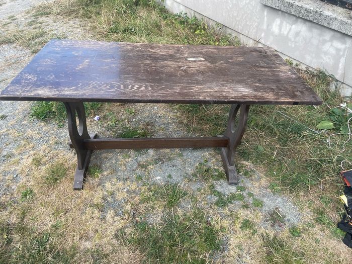 oak table