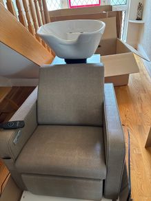 Back Wash Massage Unit with Foot Rest - new