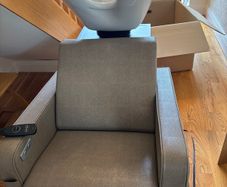 Back Wash Massage Unit with Foot Rest - new