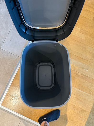 Garbage Can