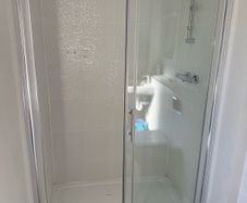Shower door 1850x1200 mm , rad 500x1200 mm , sink&tap