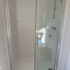 Shower door 1850x1200 mm , rad 500x1200 mm , sink&tap