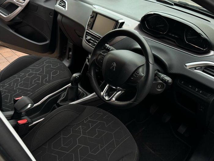 2015 Peugeot 2008