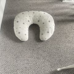 feeding cushion