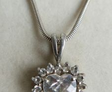 Vintage 925 Sterling Silver Heart Shaped Cut Center Stone Stunning Love Themed Pendant Necklace length 16" - 9,5g