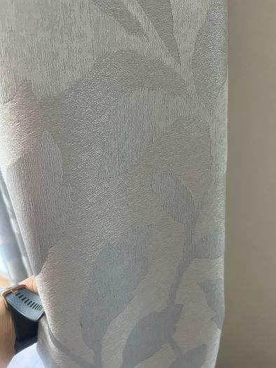 Set of two eyelet curtains and curtain poles