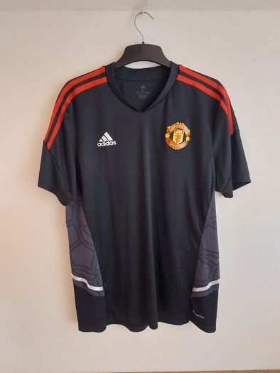manchester united jersey