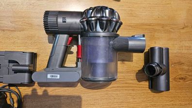 Dyson DC56 V6 Hoover - Excellent Condition (only needs battery)