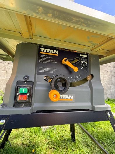 Titan Table Saw