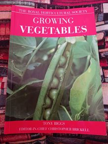 Growing Vegetables/ Royal Horticultural Society