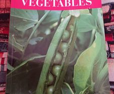 Growing Vegetables/ Royal Horticultural Society