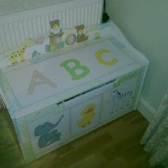 GuideCraft Wooden Toy Box / Chest