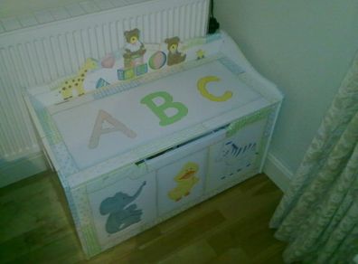 GuideCraft Wooden Toy Box / Chest