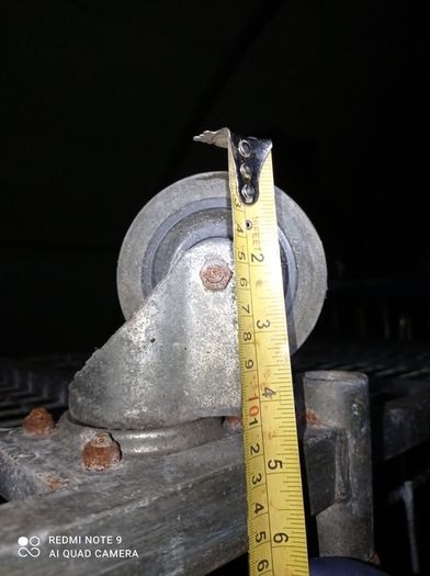 Swivel castor wheels 360 degrees