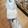 Nike shoes Image 2