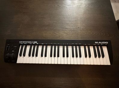 M-Audio 49 MIDI Keyboard. 2 times used