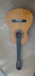 Childs Guitar with padded case - 1/2 size