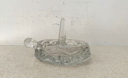 Vintage 1937 Art Deco glass ring holder with handle