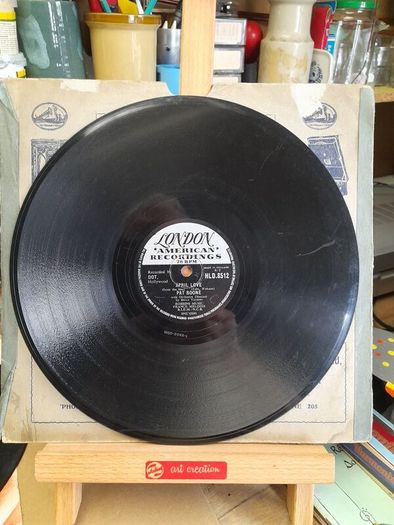 Rock & Roll 78 rpm records.