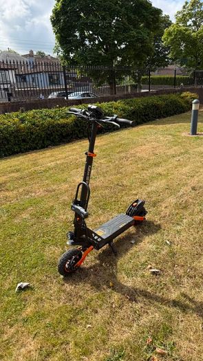 electric scooter