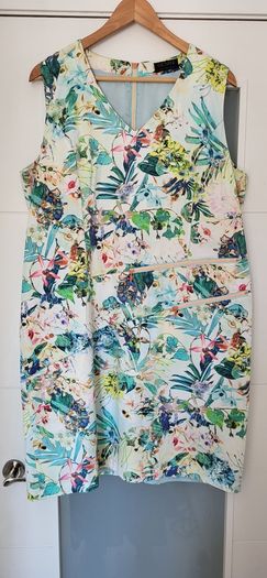 GIOVANE floral dress with bright zips detail Sz 46 (Fit 18 UK)  - Rrp 99