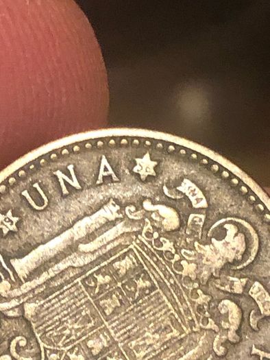 Rare 1947 Una Pesetas 56 Inside Star