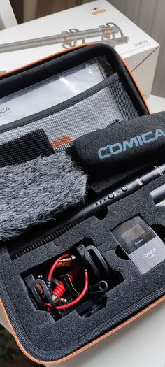 Comica VM30 2.4G Super Cardioid Condenser Wireless Shotgun Microphone