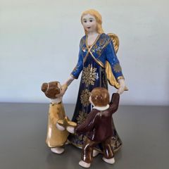 Collectable  figurine