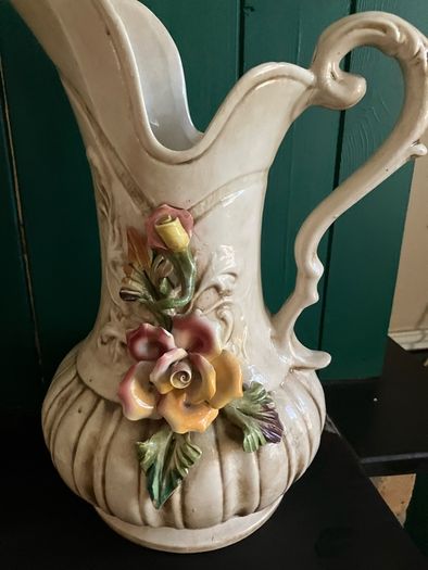 Italian pottery