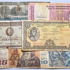 Ireland 6 Irish banknotes
