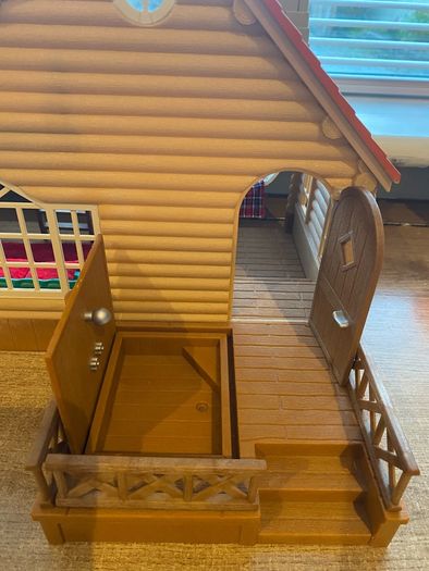 Sylvainian Family Log Cabin