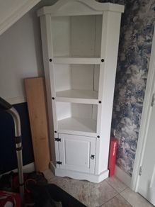 corner unit and monks bench
