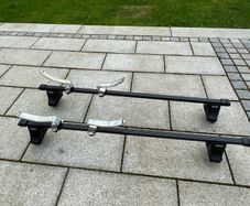 Eckla roof brackets for canoe