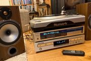 Audio set with speakers