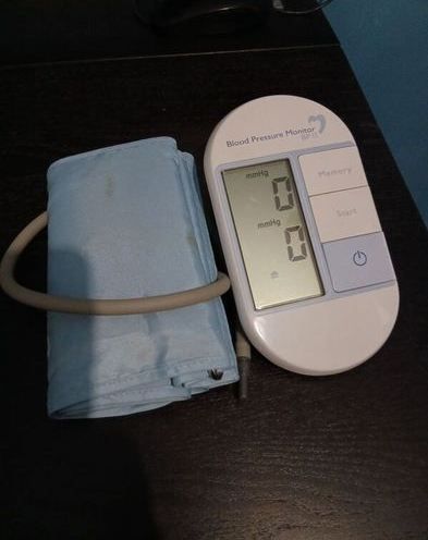 Blood pressure monitor