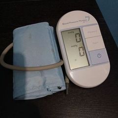 Blood pressure monitor