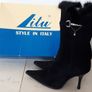 LIKE NEW Size 37 Stunning Italian Leather Boots Party Image 6