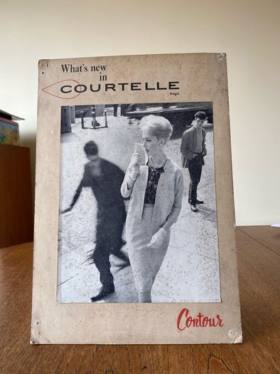 Vintage Fashion Shop Ad / Showcard for Courtelle Contour