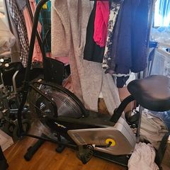 MaxxFit Dual-Action Air Exercise Bike