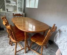Pine Table