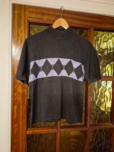 Dressbarn. Short Sleeve Jumper